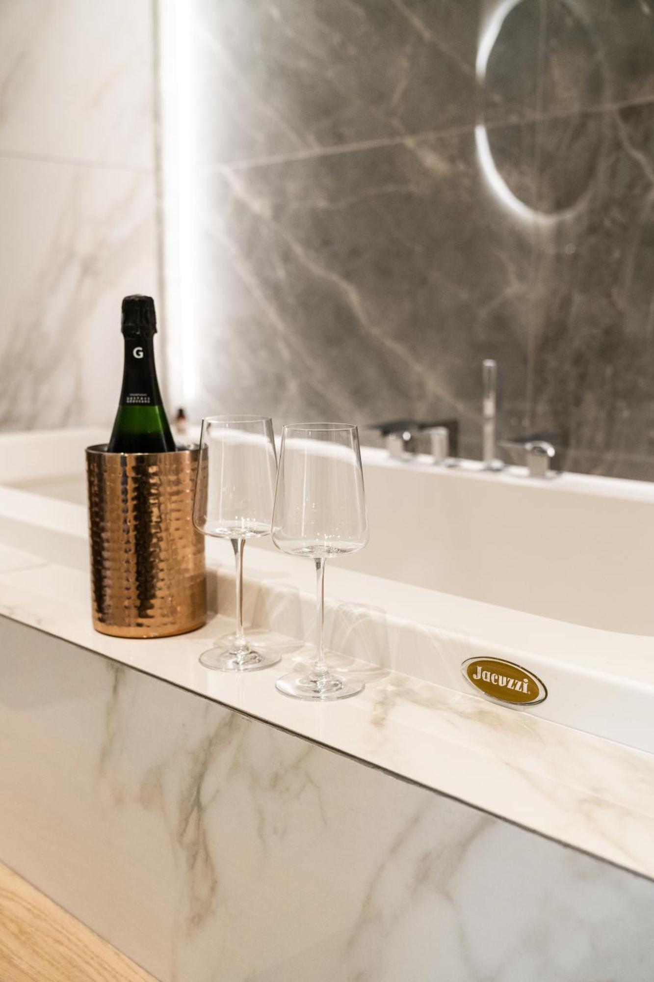 Anna Teresa Luxury Bed & Breakfast Pisa Bagian luar foto